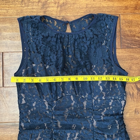 Eliza J Cap Sleeves Lace Sheet Dress Size 8 - Picture 6 of 12